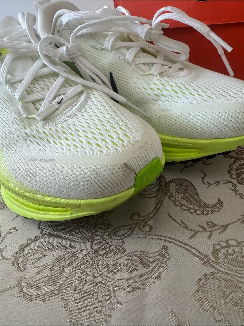 Nike Vomero 18 - Picture 4 of 4